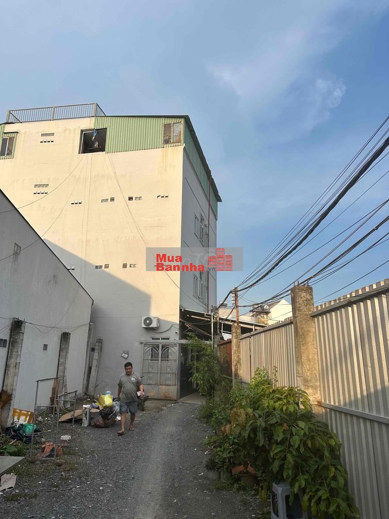 chính chủ cần bán căn nhà diện tích đất 250m2 xây dựng 160m2 1t 3L