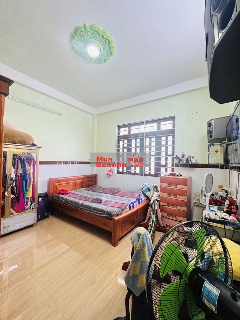 SIÊU ĐẦU TƯ! Mặt tiền 16m KDC Bình Hưng 4 tầng 100m2, sát Q8, 9.xx tỷ
