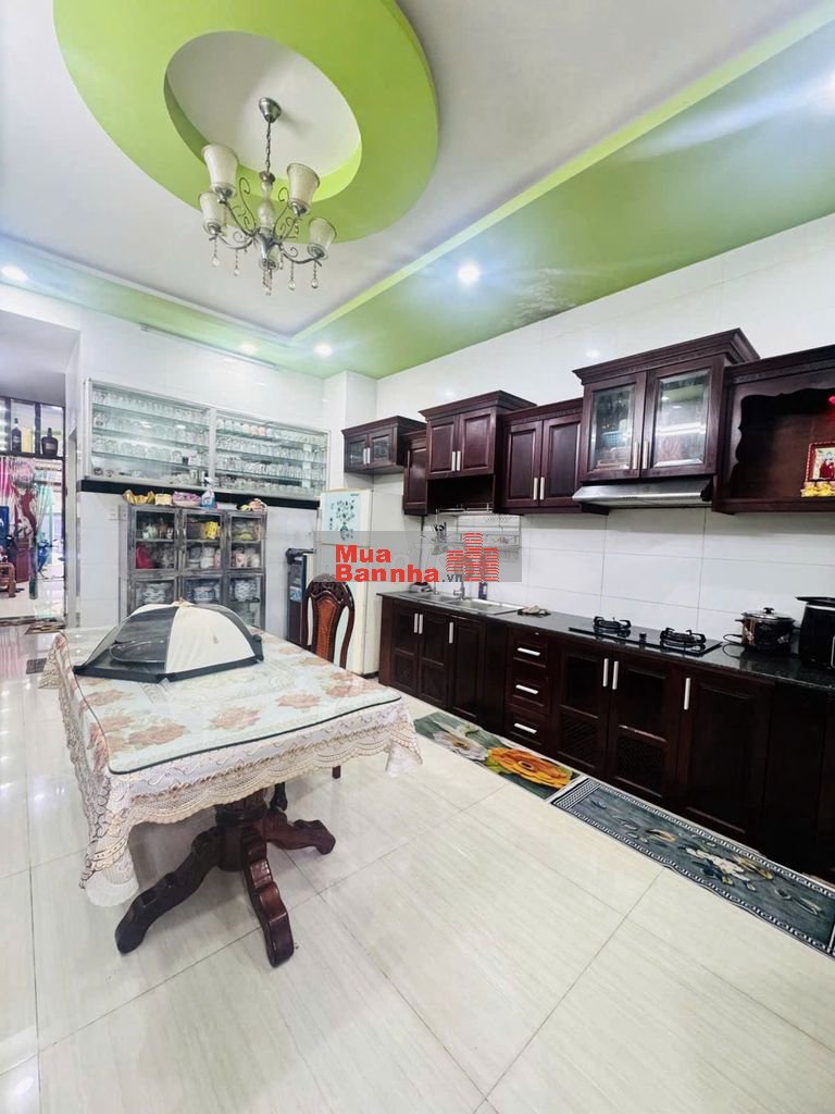 SIÊU ĐẦU TƯ! Mặt tiền 16m KDC Bình Hưng 4 tầng 100m2, sát Q8, 9.xx tỷ