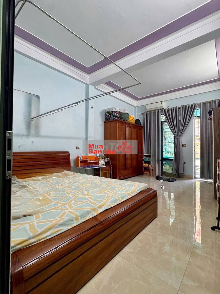 BÁN NHÀ 2 TẦNG - HẺM OTO - 70M2 - NGAY KĐT VẠN PHÚC