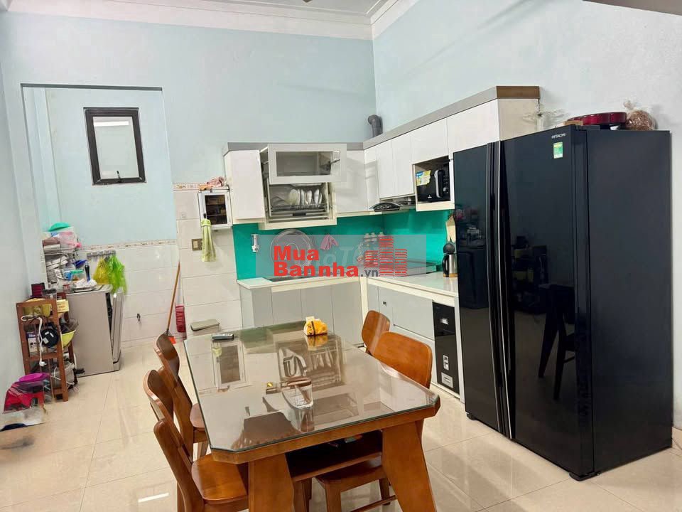 BÁN NHÀ 2 TẦNG - HẺM OTO - 70M2 - NGAY KĐT VẠN PHÚC